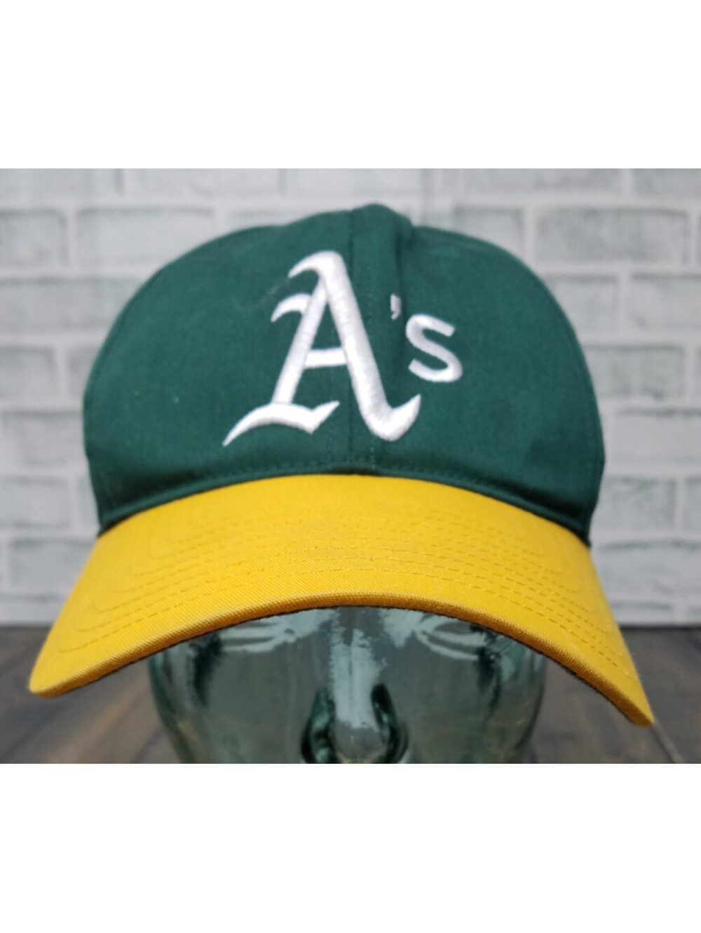 Vintage Oakland Athletics A’s Hat Cap Snapback Baseball Green / Yellow Twins Ent